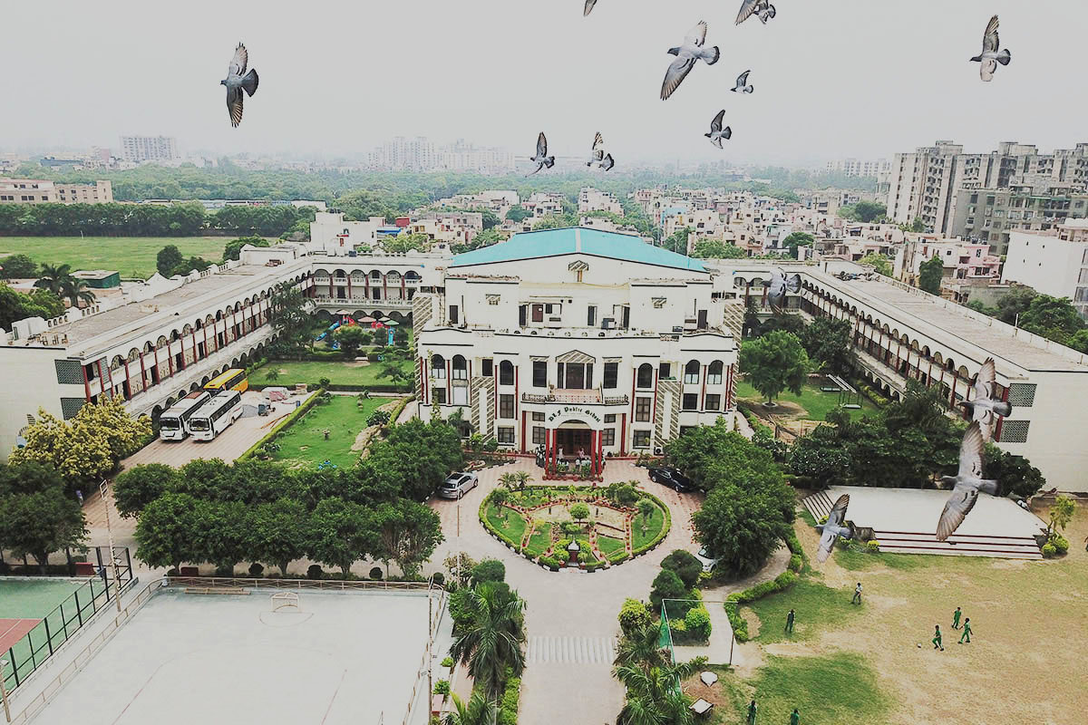 DLF Public School Campus Overview